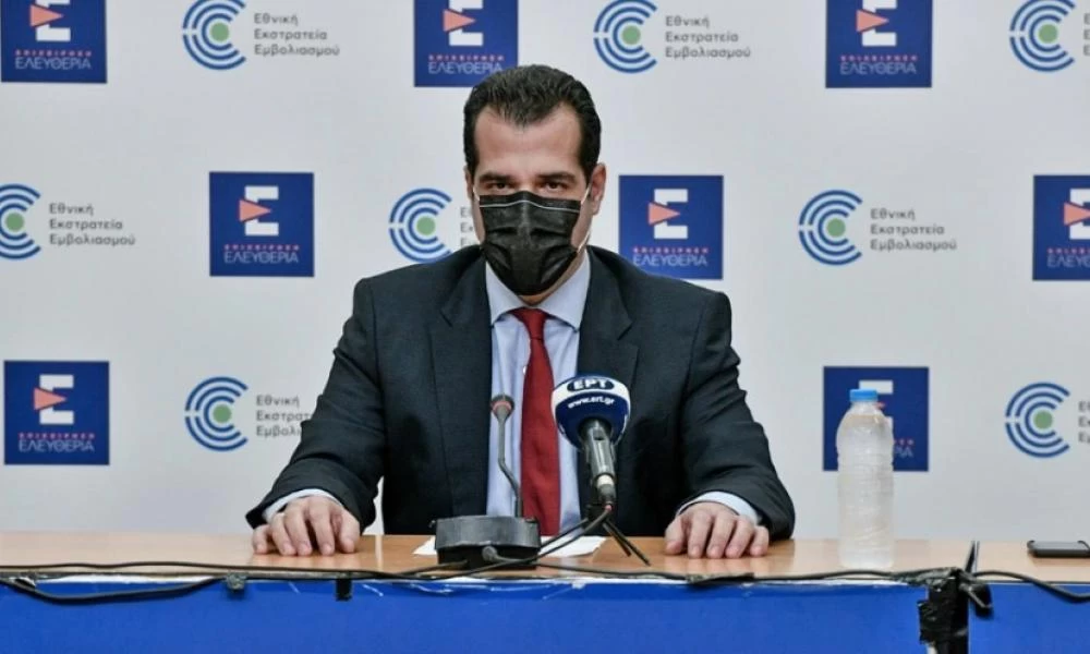 Πλεύρης: Η οικονομία και η κοινωνία δεν θα ξανακλείσουν - To ΕΣΥ πιέζεται, αλλά αντέχει